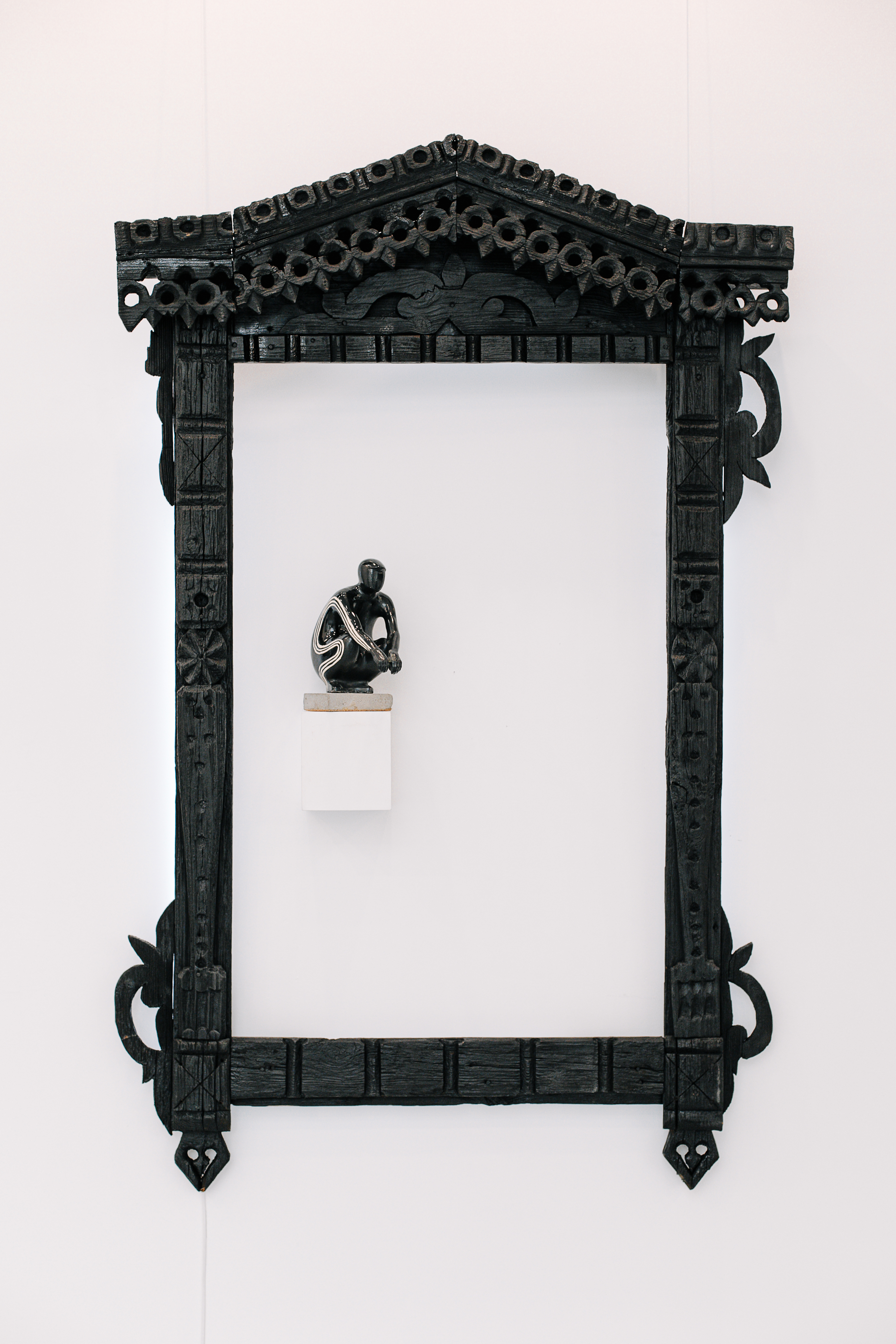 Персональный проект Артёма Максимова. "Дурак" - выставка ТЕO by Cosmoscow