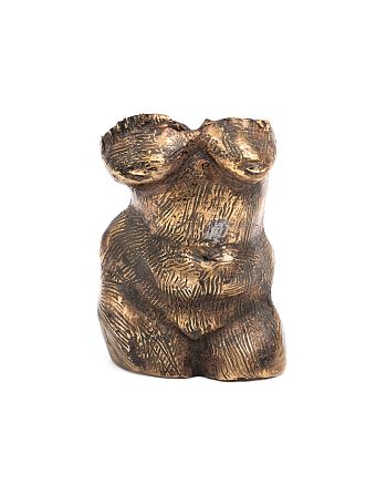 Волосатая фемина