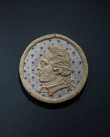 Барельеф «Павел»