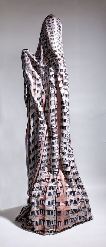 From the series “Termitaries-2”