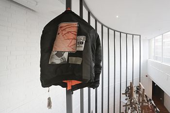 Без названия