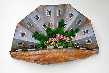 Андрей спешит к Наташе