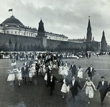 Выпускники